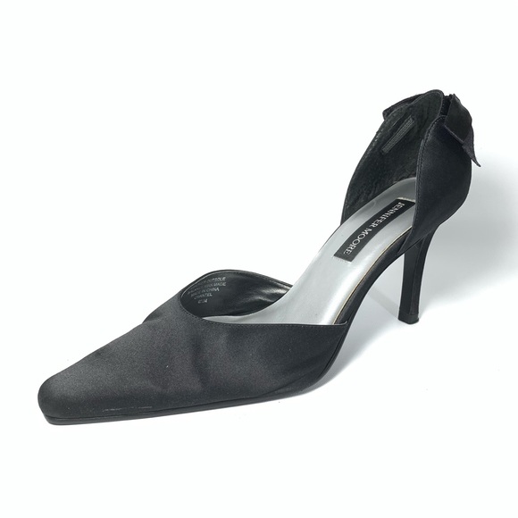 Jennifer Moore Shoes - Jennifer Moore black satin high heels. Size 9.5